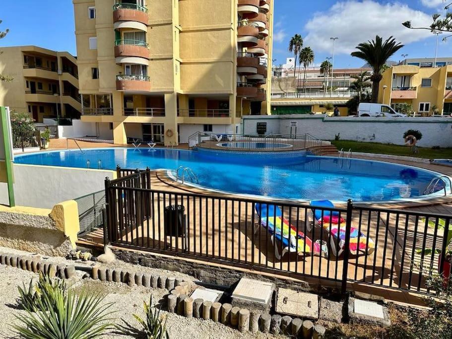 Апартаменты Las Vistas Beach Los Cristianos 2 Swimming Pools Экстерьер фото